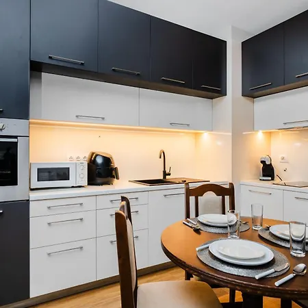 Apartamento Modern With Balcony *