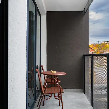Modern With Balcony By Flat Manаger