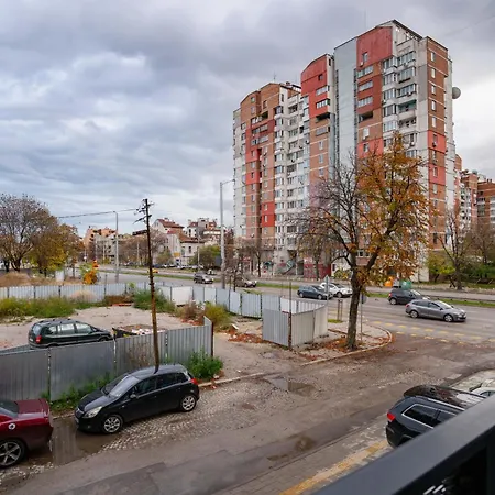 Apartment Modern With Balcony Sofia