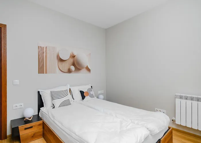 Lejlighed Modern With Balcony *